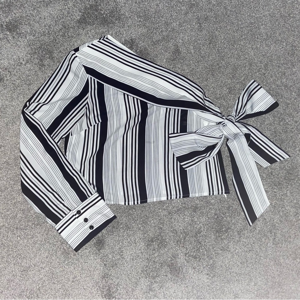 Lush One Shoulder Top